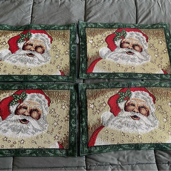 Christmas Santa Claus Placemats - Picture 1 of 7